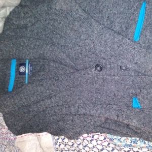 American eagle button up sweater like new